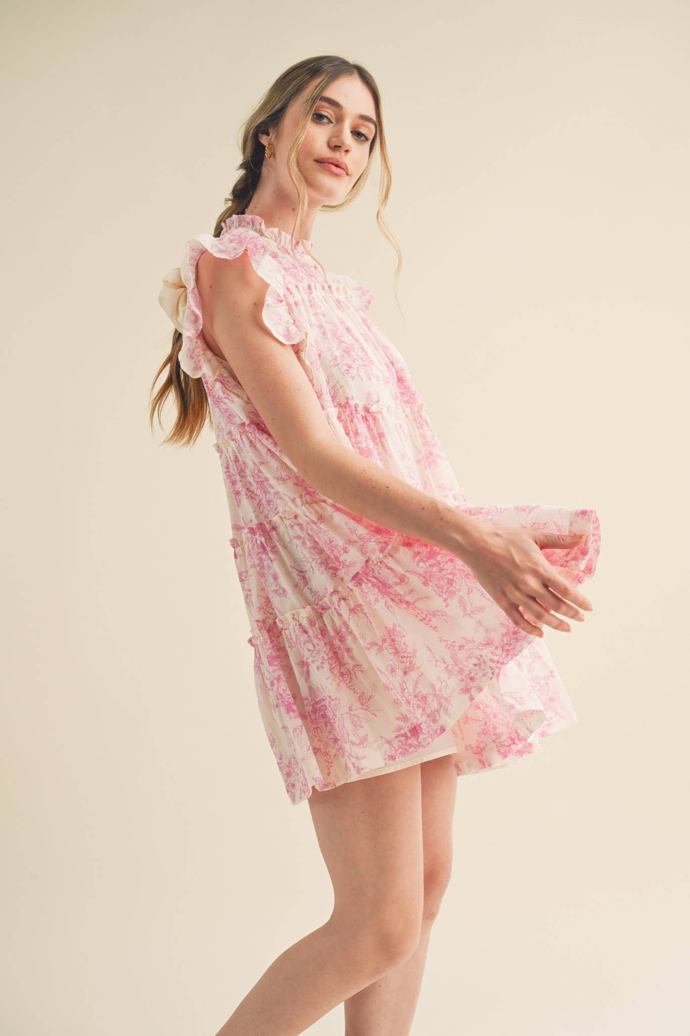 FLUTTER SLEEVE BABYDOLL MINI DRESS