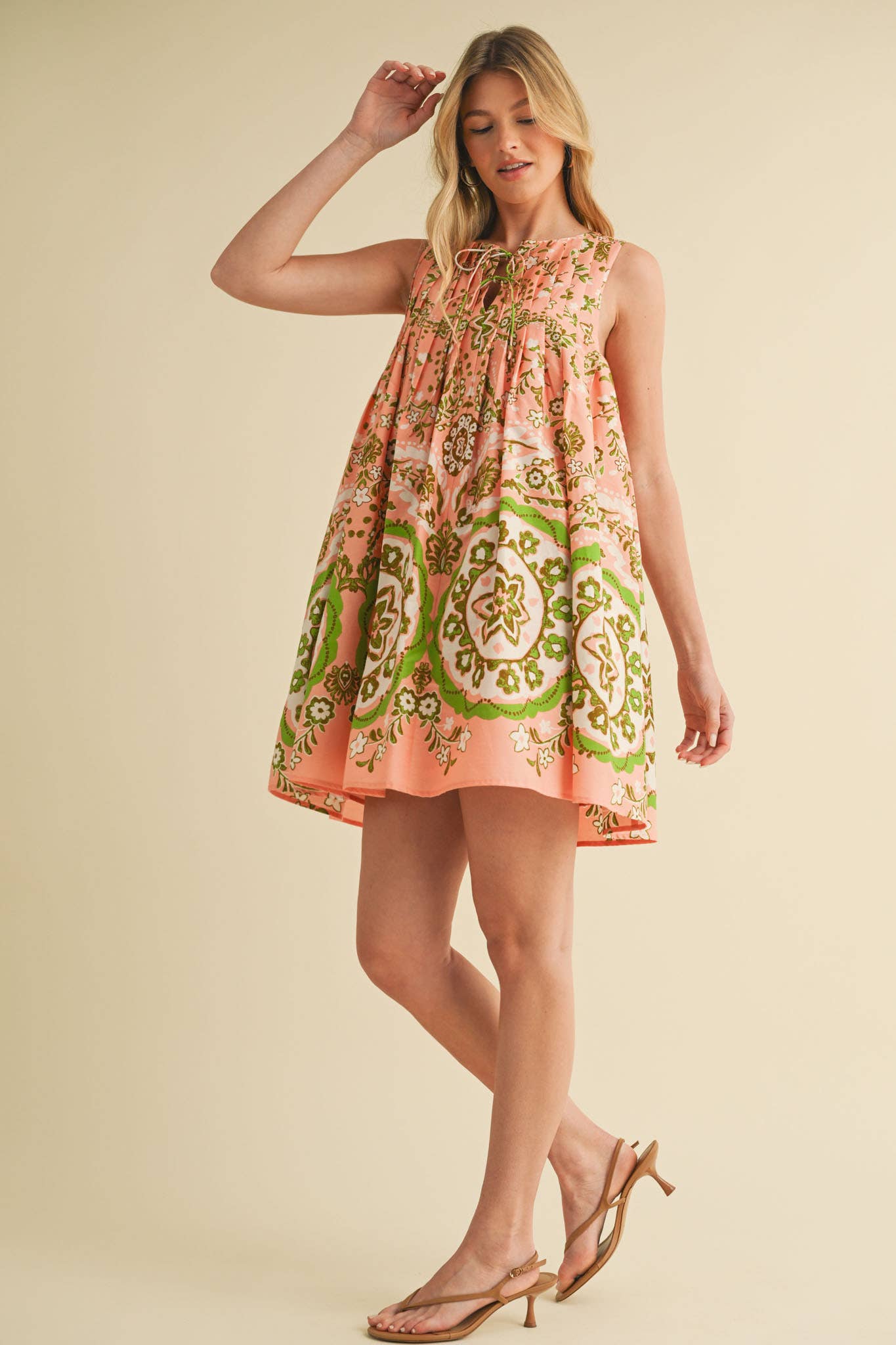 EXCLUSIVE PRINT MINI DRESS WITH PLEATING