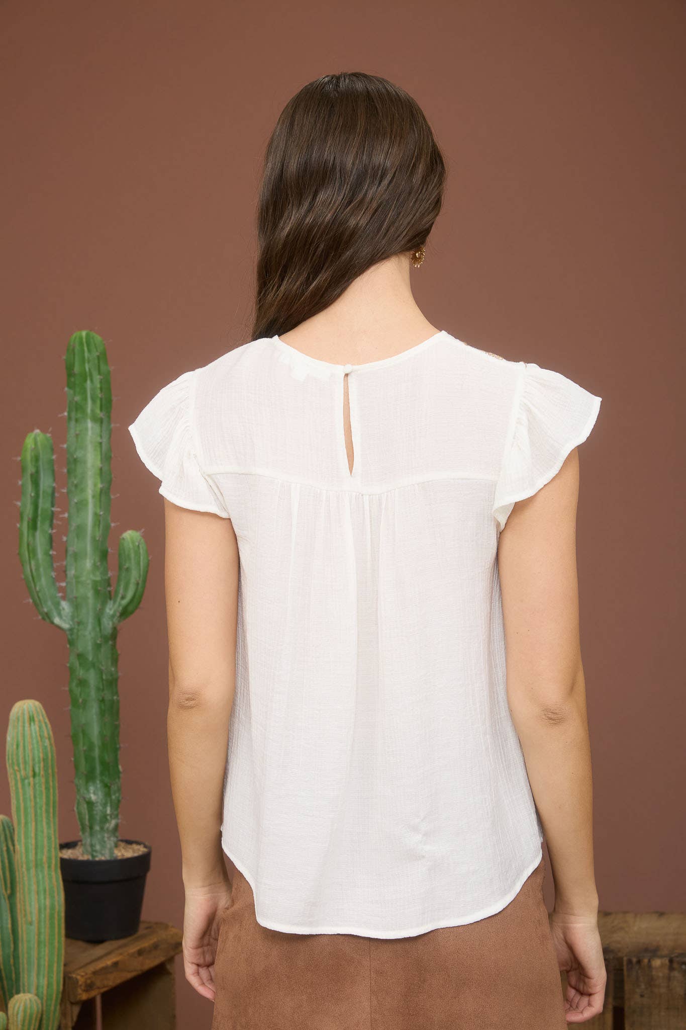 FLORAL EMBROIDERED YOKE RUFFLE SLEEVE TOP