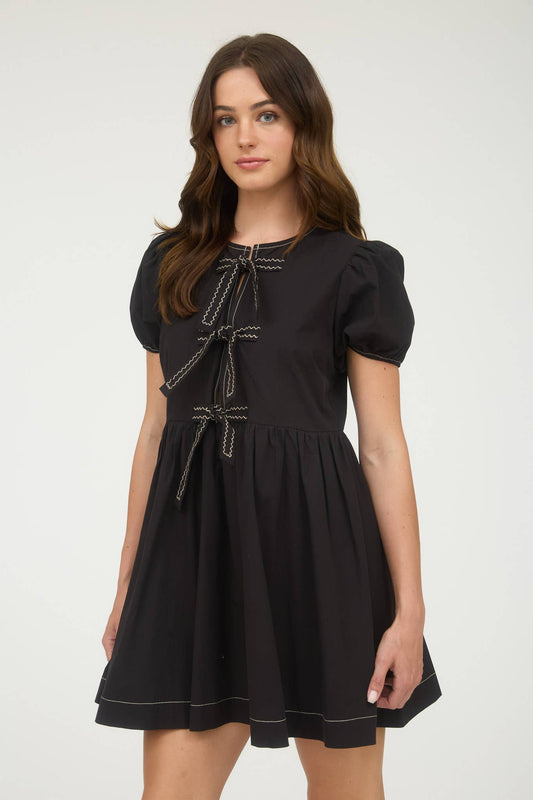FRONT TIE SHORT PUFF SLEEVE BABYDOLL MINI DRESS