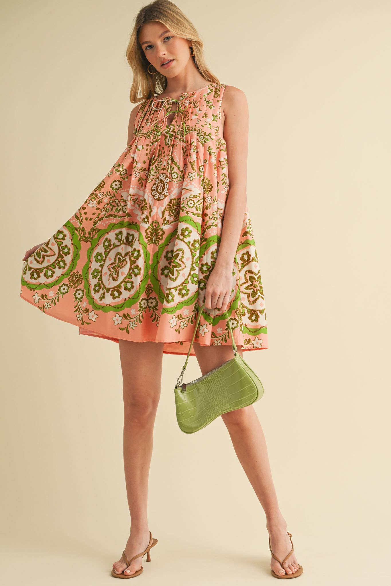 EXCLUSIVE PRINT MINI DRESS WITH PLEATING
